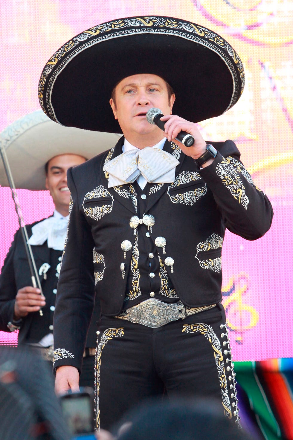 Arturo Peniche mariachi