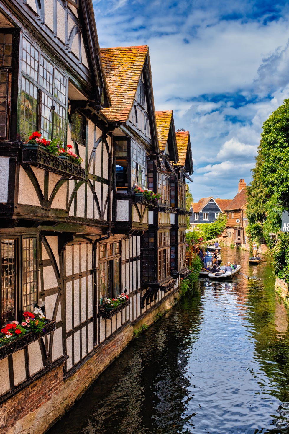 The Top 10 Most Aesthetic UK Locations To Visit This Summer