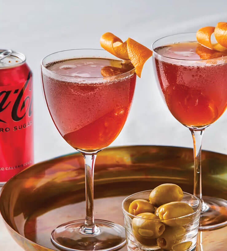 A Carbination Craze Is Sweeping Across Cocktail Menus Everywhere