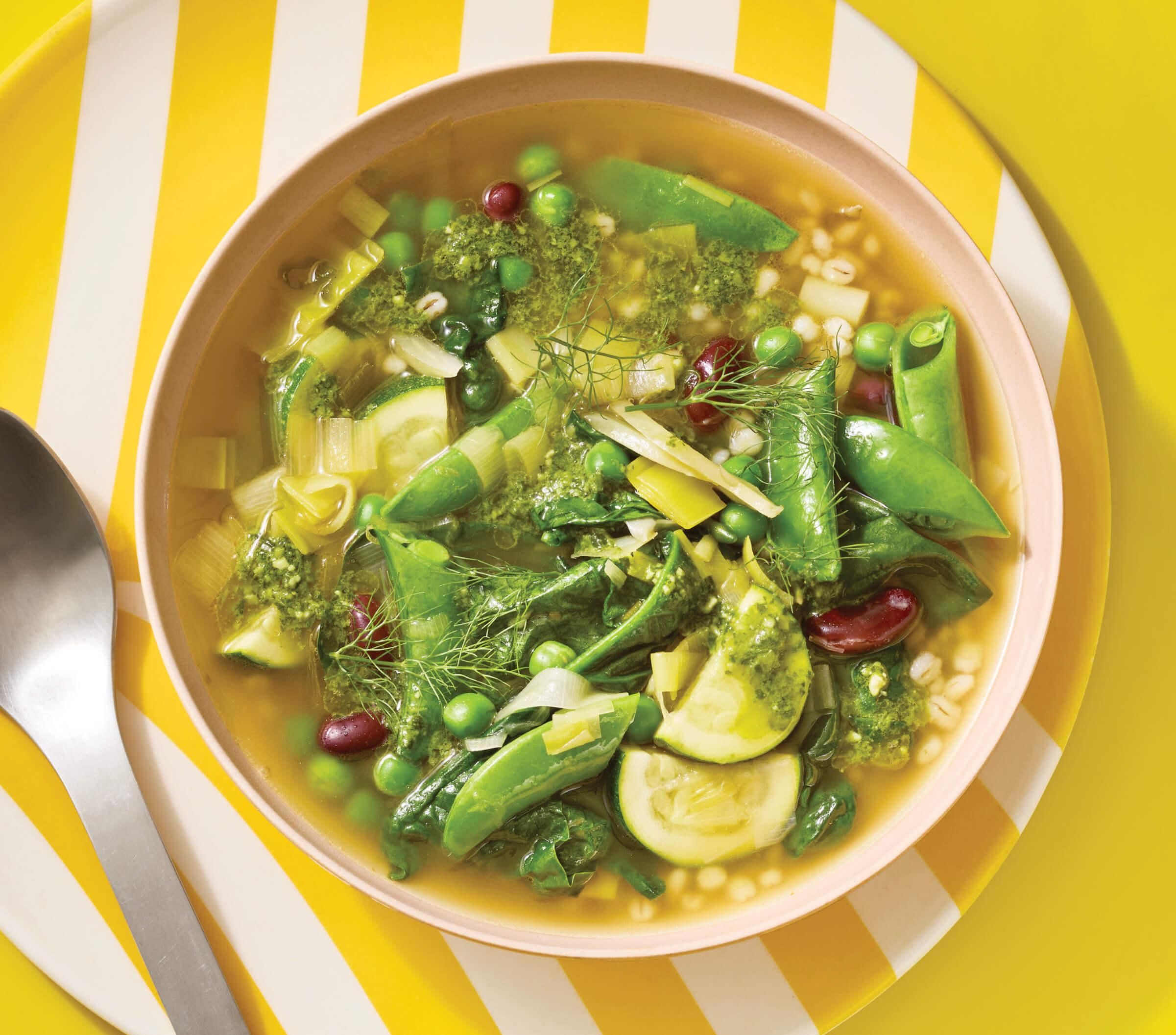 Eat Your Way to Better Brain Health With This Science-Backed, Tasty Meal Plan