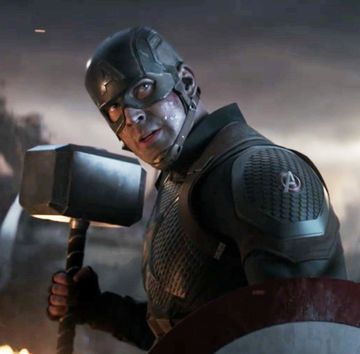captain america lifts thor's hammer avengers endgame