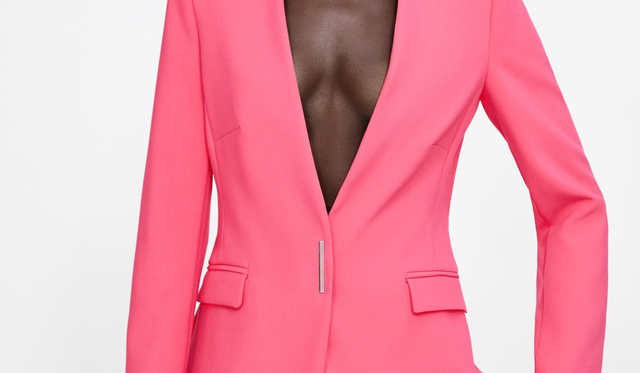 Los trajes de chaqueta de Zara para crear looks de invitada