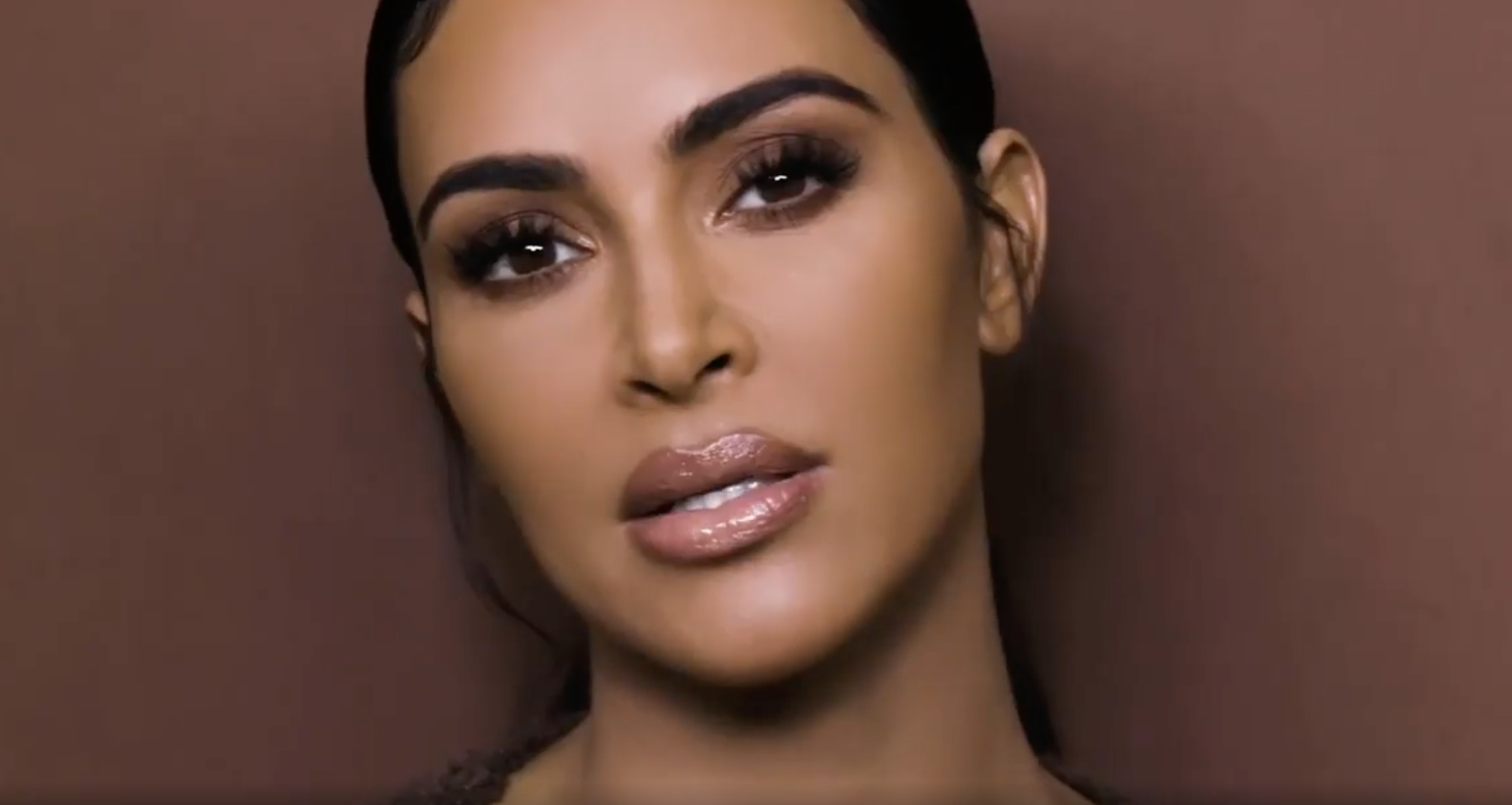 El vídeo más polémico de Kim Kardashian donde explica por qué hizo uso del  vientre del alquiler