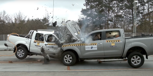 Nissan Navara sudafricano y español en un crash test