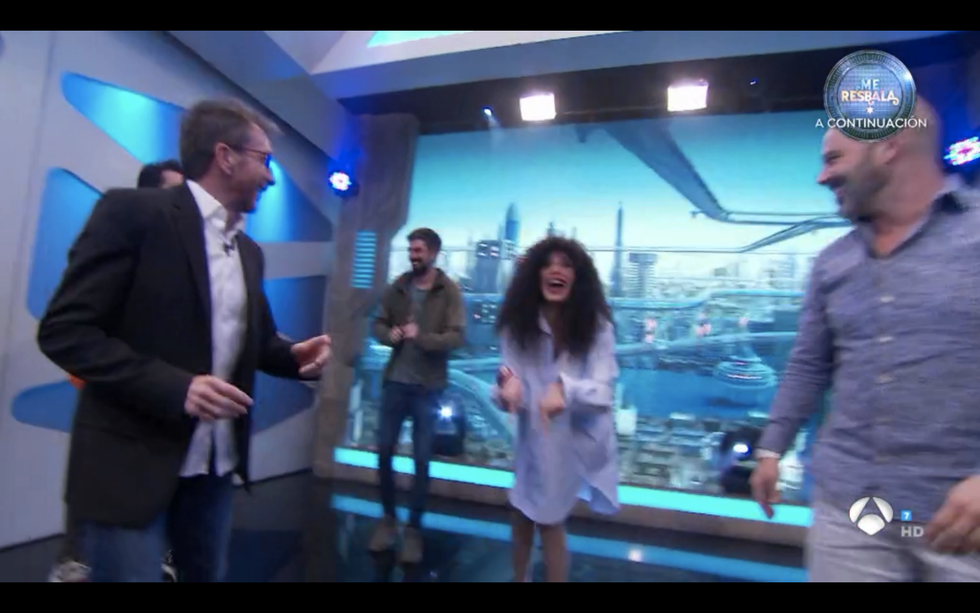 Pilar Rubio sufre una pequeña caída en bailando en el Hormiguero