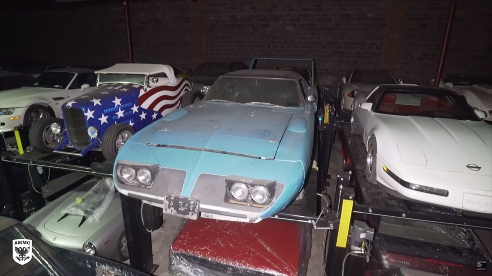 Barn find de 300 coches