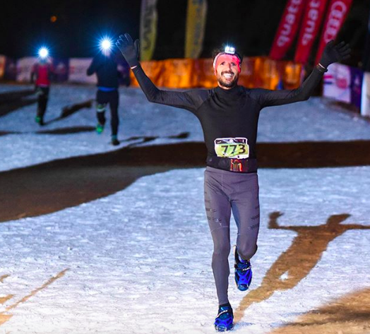 Chema Martínez cambia las zapatillas por las raquetas de nieve