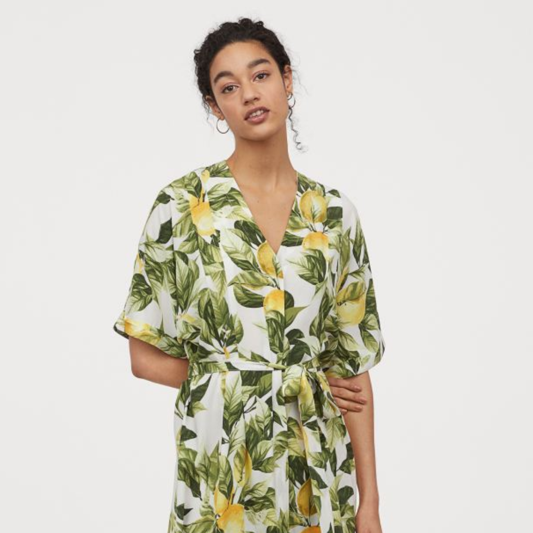 si la vida nos da limones, nosotras nos ponemos este vestido camisero H&M