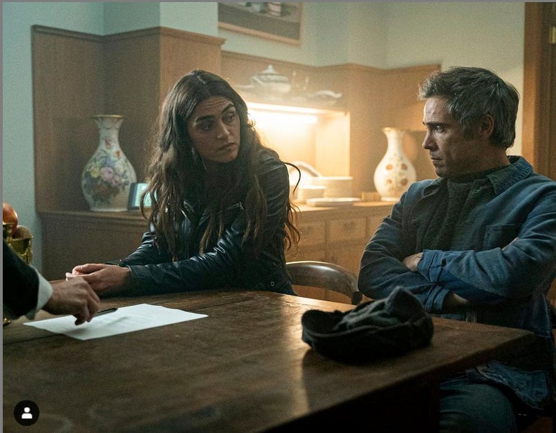 unax ugalde y olivia molina en 'la valla'﻿
