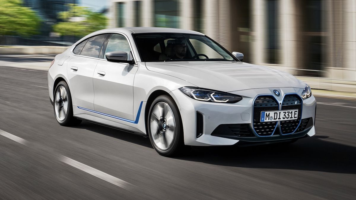 preview for i4: La primera berlina eléctrica de BMW ya está a la venta