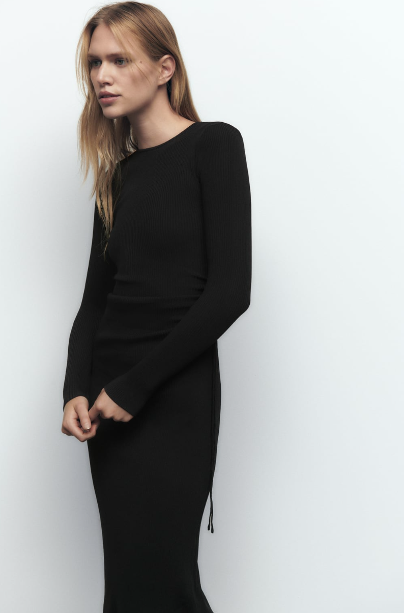 Zara lanza un vestido negro tan elegante que parece de lujo