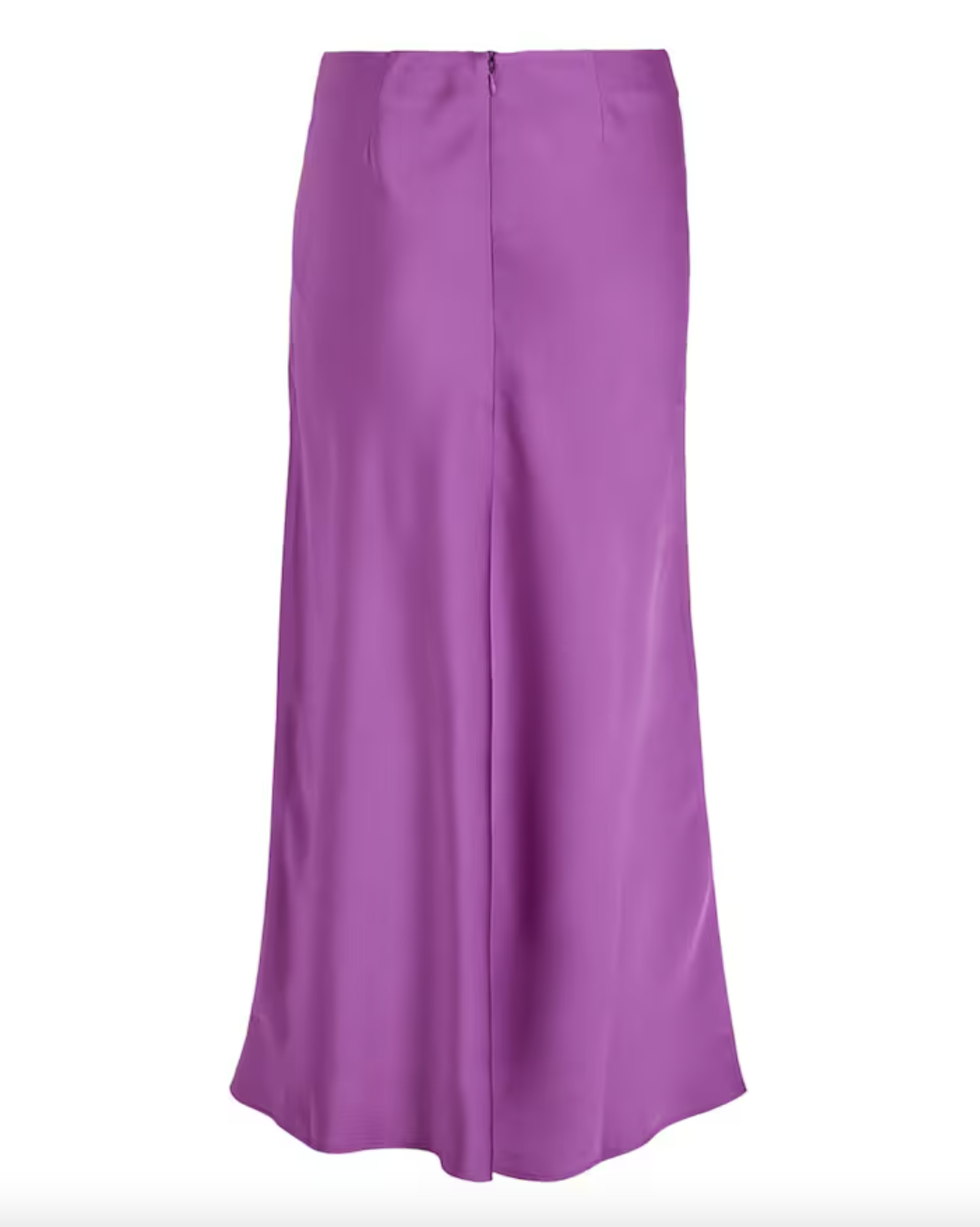 falda midi satinada en color berenjena de vila para el corte inglés