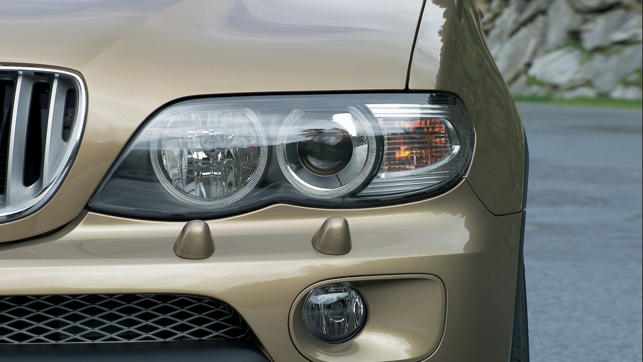 preview for Un rápido vistazo al BMW X5 de primera generación que cumple 25 años en 2024