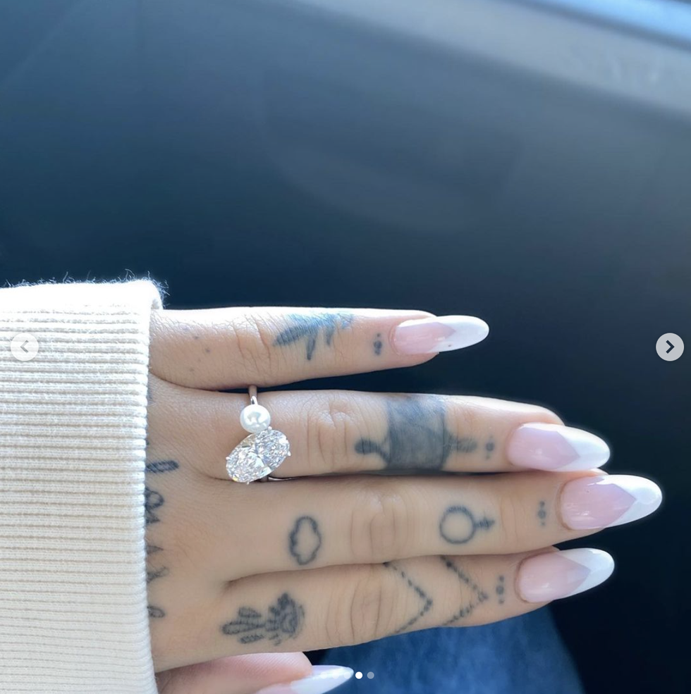 ariana grande's engagement ring