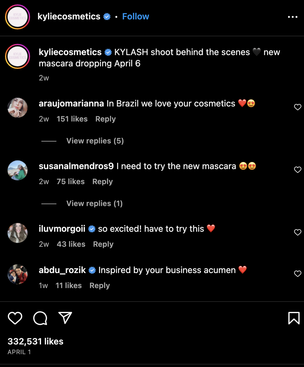 travis scott's comment no longer appears on the post despite initially appearing in top comments