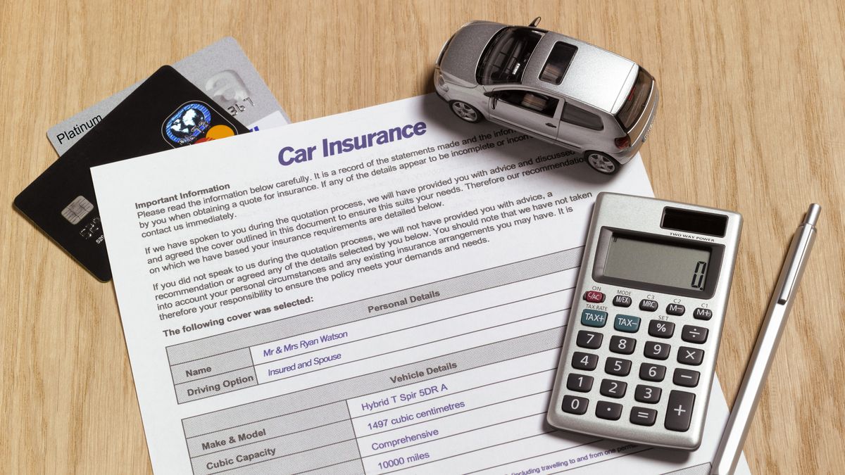 Navigating Auto Insurance and Road Tax: From LTA Renewal to Pejabat Pos