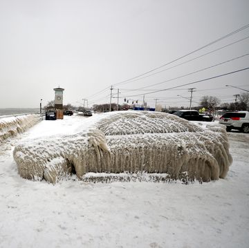 Winter Weather Lashes The Great Lakes