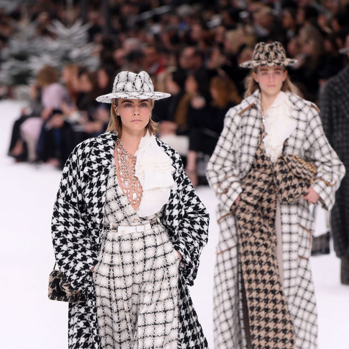 Cara Delevingne Looks Great Amid Recent Concerns at Paris Fashion Week