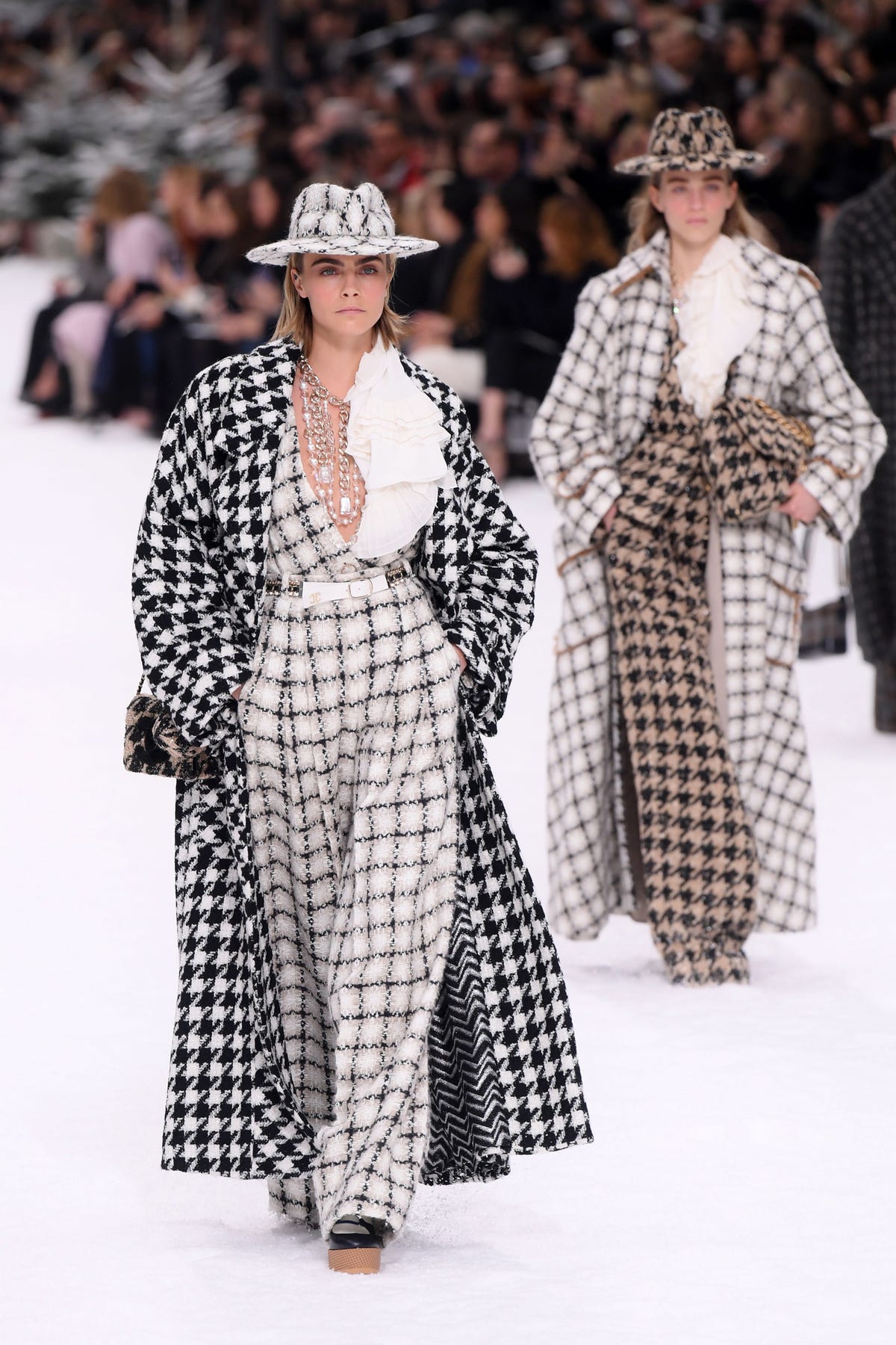 Watch Karl Lagerfeld's Final Chanel Show