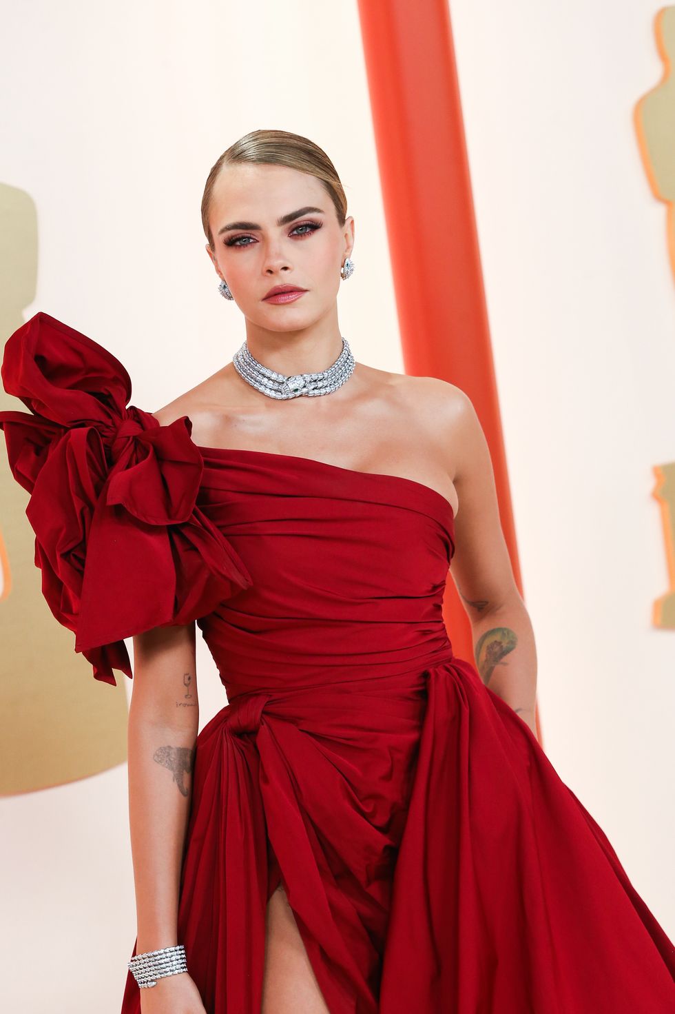 The Best New Statement Jewelry to Expect at the Oscars 2023 – The