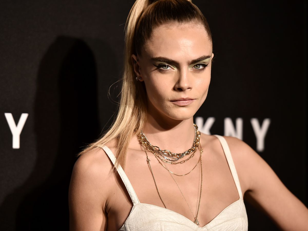 Must Read: Cara Delevingne Is the New Face of Dior's Fine-Jewelry Collection,  Barneys Bankruptcy Draws Potential Buyers - Fashionista