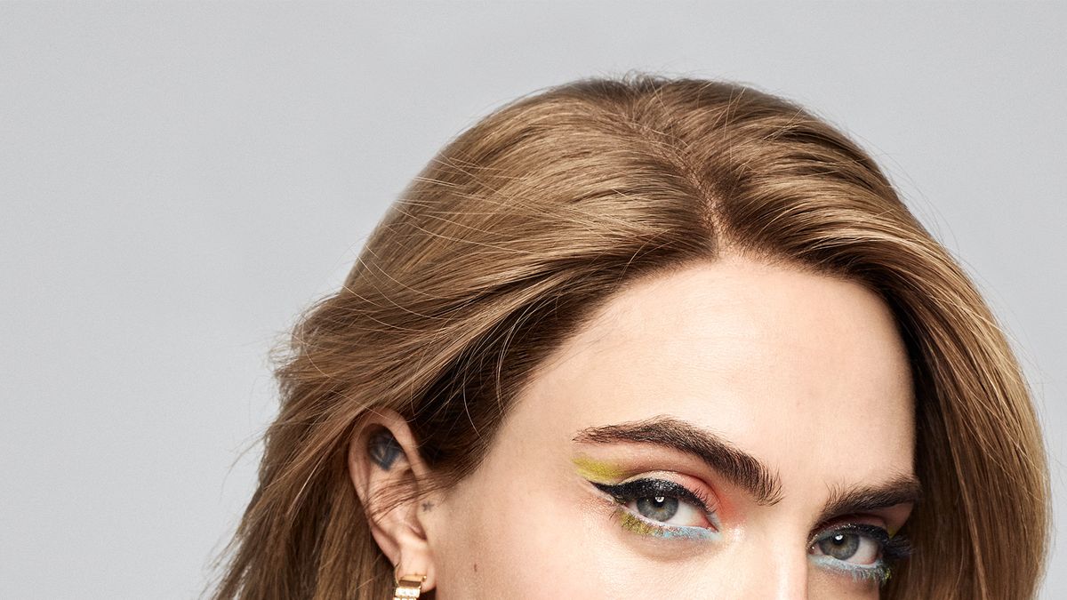 preview for Cara Delevingne: Inside my beauty bag