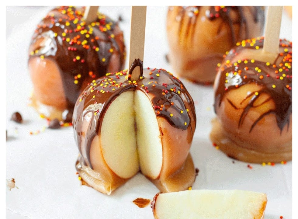 caramel apples