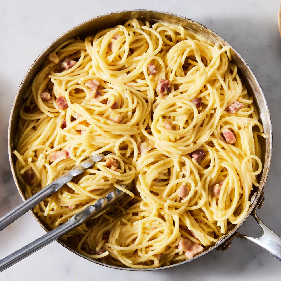 Best Pasta Carbonara Recipe - How To Make Spaghetti Carbonara