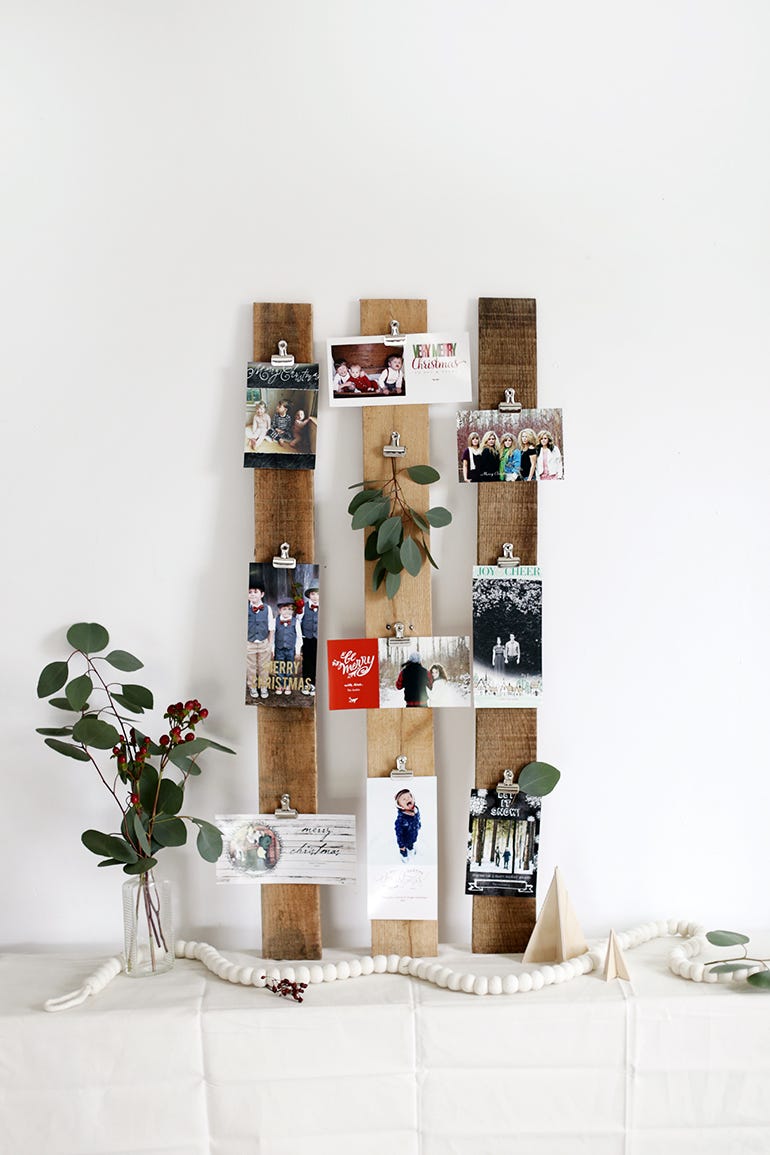 wood plank card display