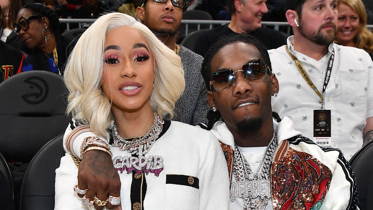 Cardi B and Offset Are Back Together, Call Divorce Off - Cardi B and Offset  Relationship Status