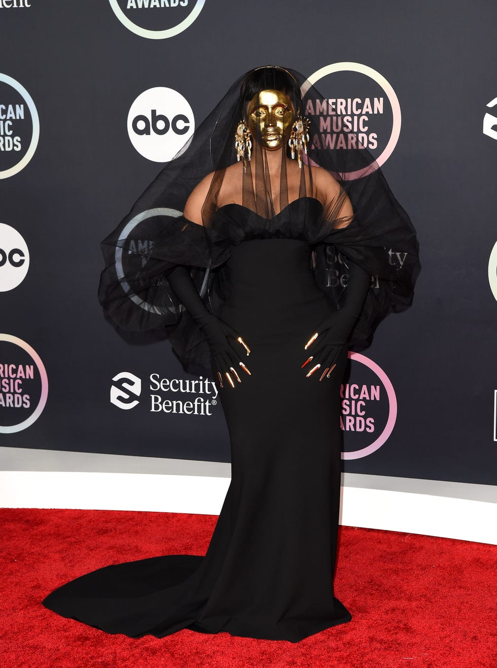 2021 american music awards arrivals