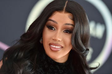 2021 american music awards red carpet roll out with host cardi b