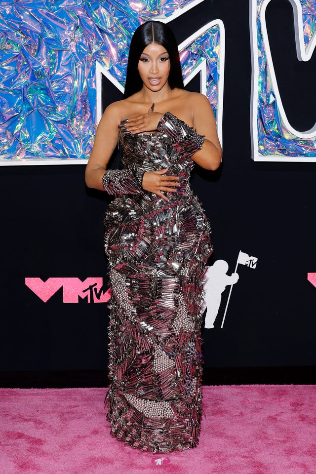 Cardi B wore a dress made with hair clips to MTV VMAs. Yes, you read that  right - India Today