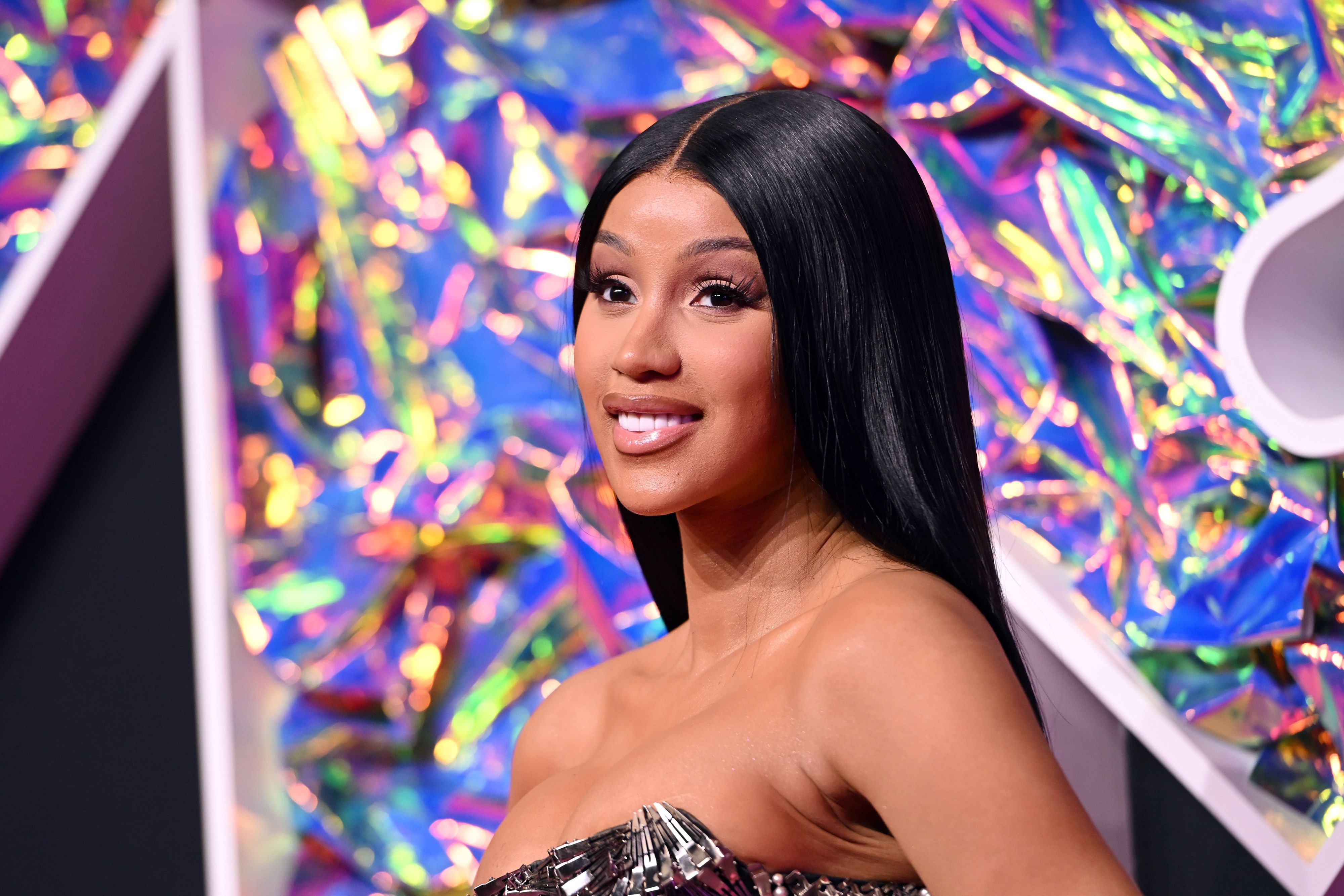 Cardi B  Cardi b, Cardi b pics, Cardi