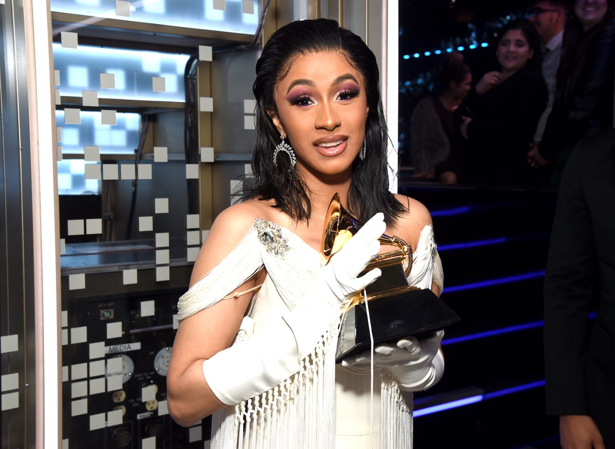 Cardi B Defends Mac Miller + Calls Out Cyberbullying