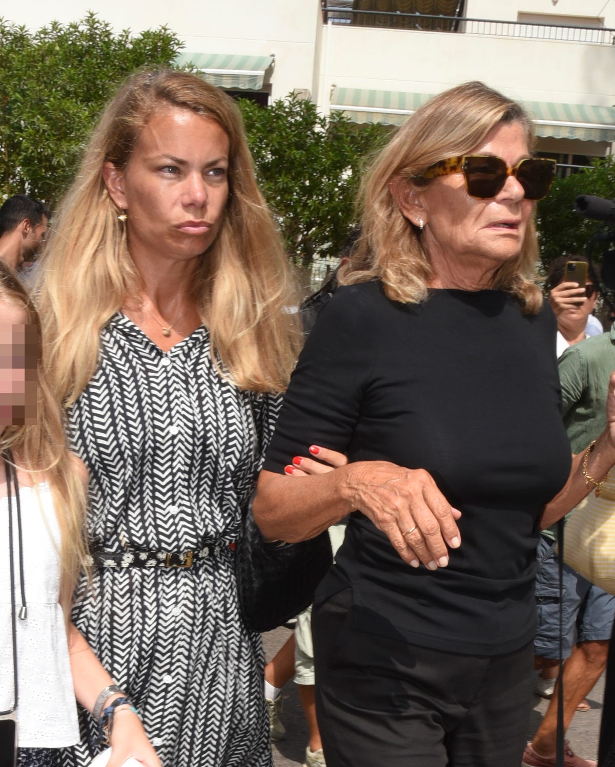 familia goyanes lapique en el entierro de caritina goyanes