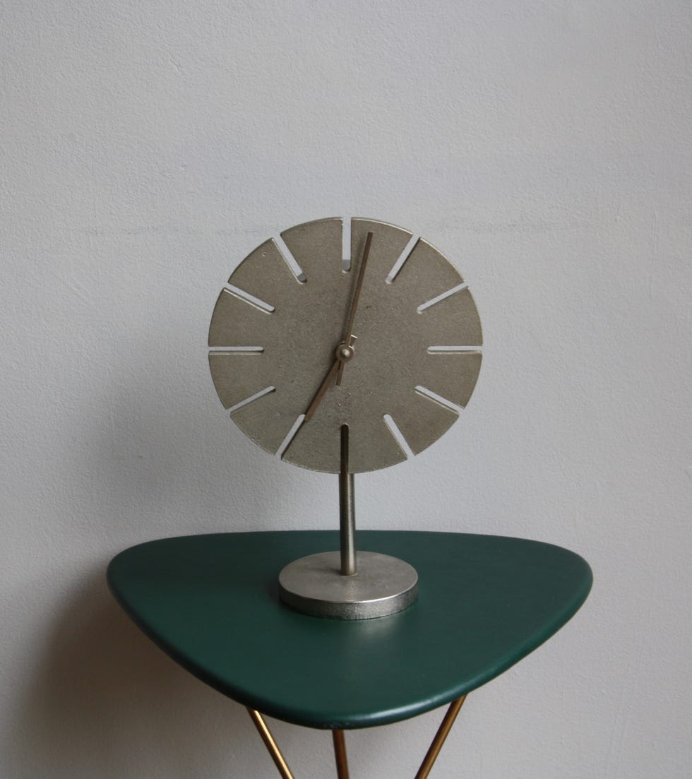 carl aubock's clocks were influenced by george nelson