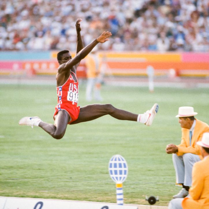 Ganar igualdad Crítico Carl Lewis, Olympian and Track Legend, and the 30-Foot Long Jump That  Didn't Count