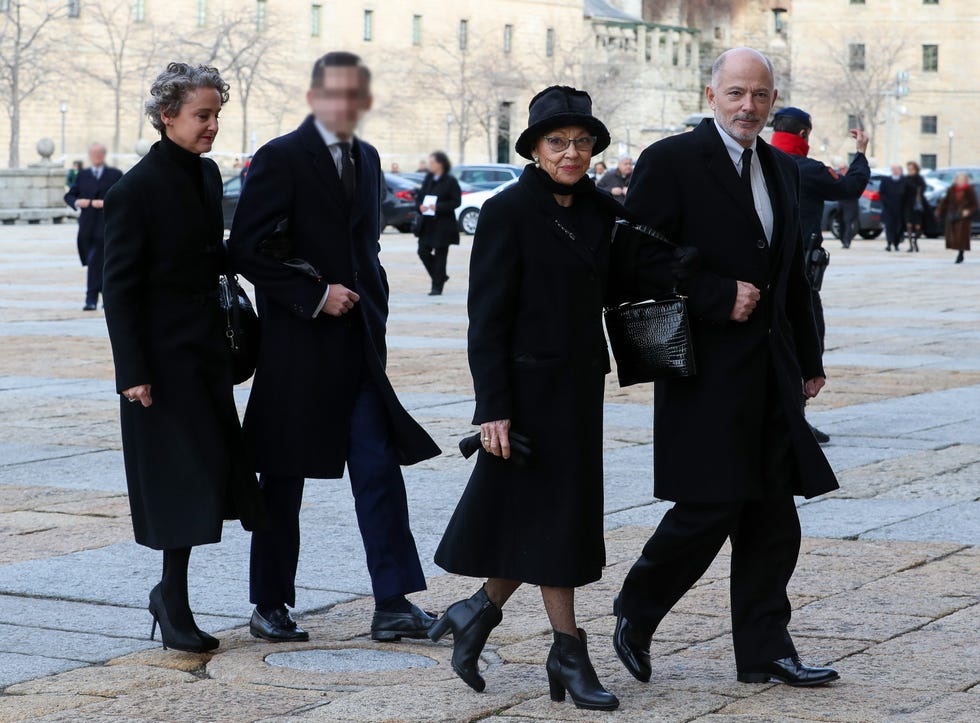 Funeral de doña Pilar