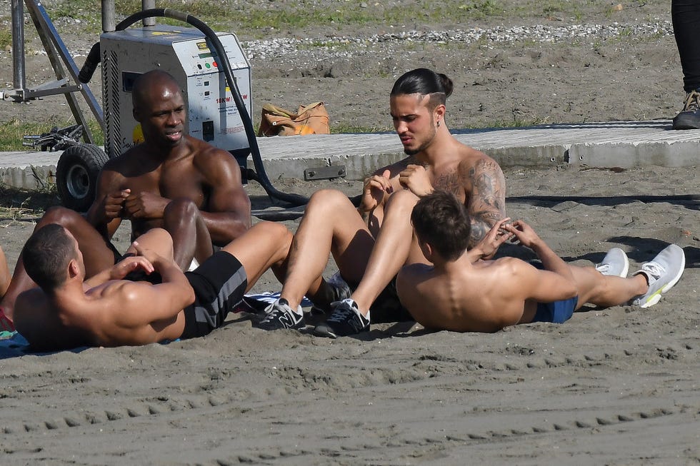 el hijo de mar flores, en forma para toy boy