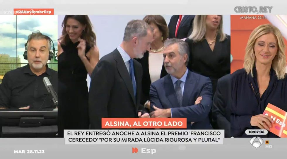 los periodista charlan sobre el premios francisco cerecedo en el programa de antena 3