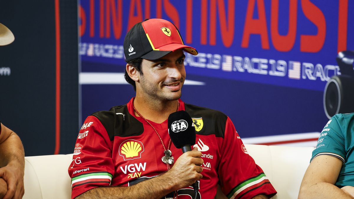 Camiseta Scuderia Ferrari 2022 Team Carlos Sainz