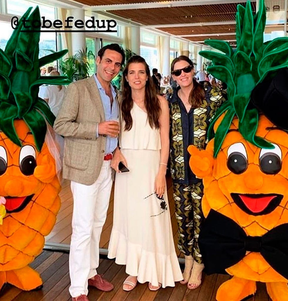 Carlota de Mónaco con su tercer look nupcial en el brunch del Yacht Club de Mónaco