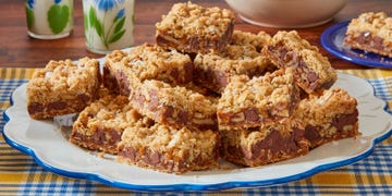 the pioneer woman's carmelitas