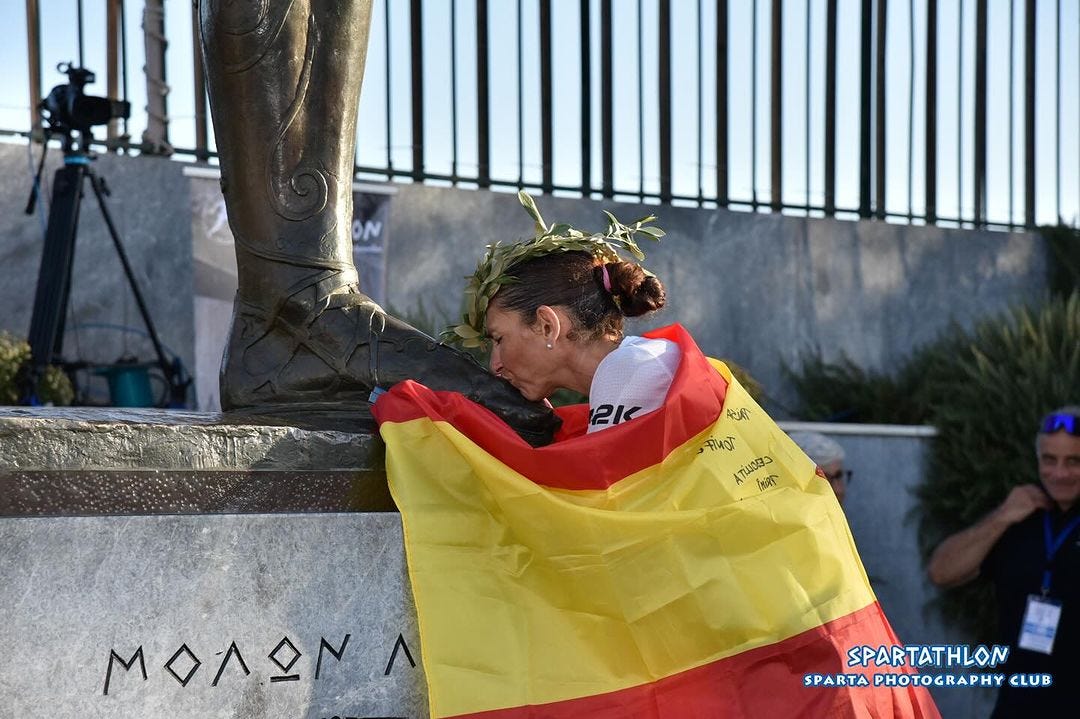 preview for La campeona de España de Ester Navarrete protagoniza la 'Operación Maratón' de Runner's World