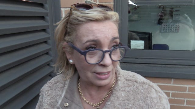 carmen borrego come con terelu en el día de reyes