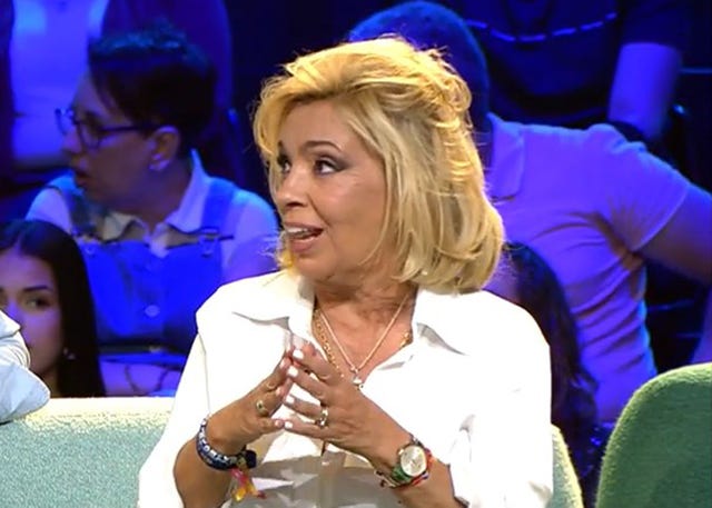 carmen borrego en el plato de supervivientes