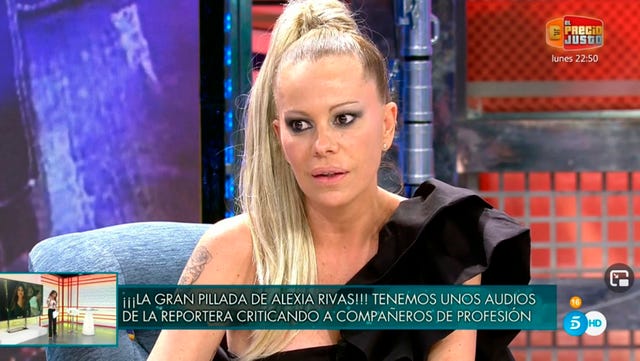 carmen lópez, ex de antonio david flores, se sienta en 'sábado deluxe' para recordar su relación