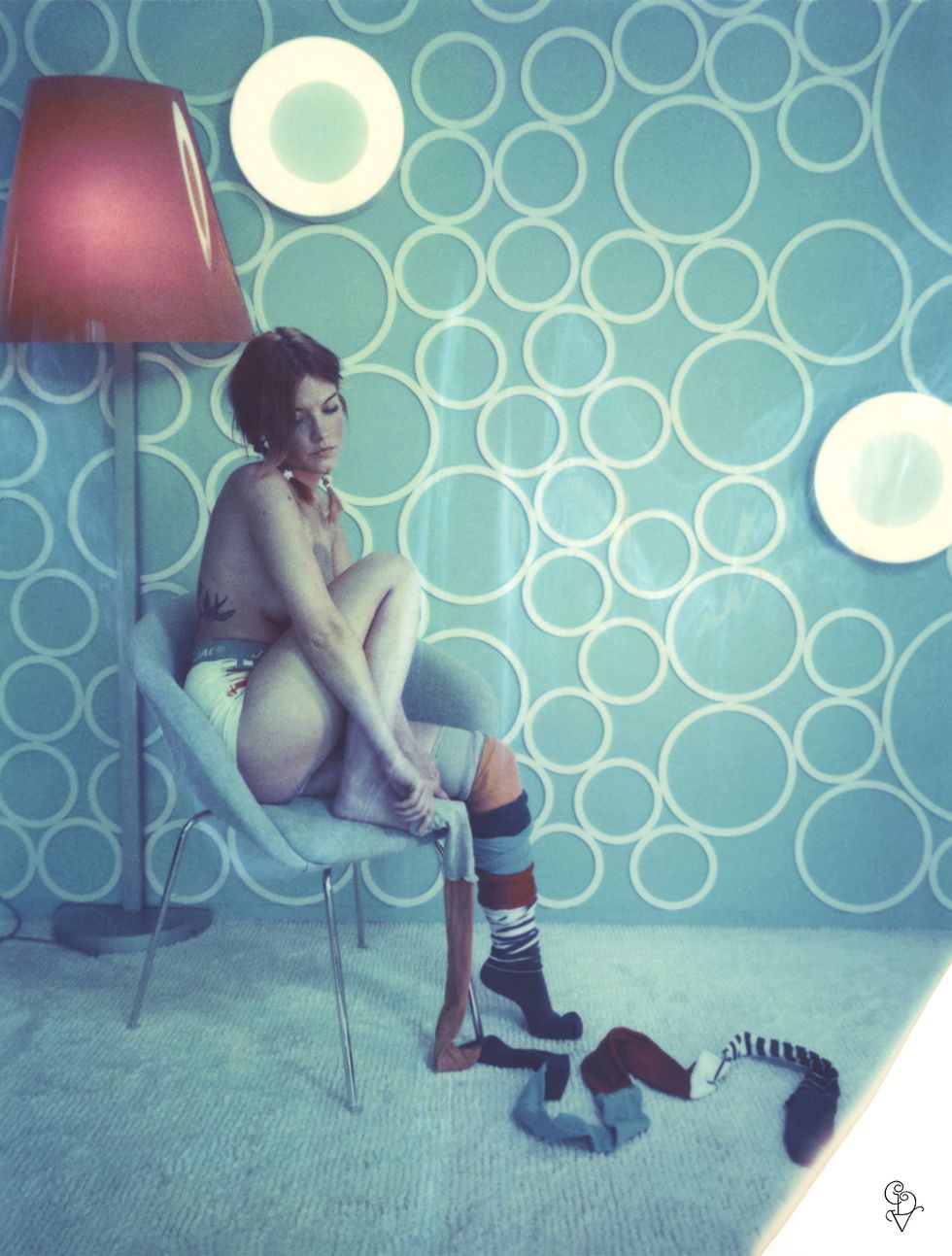 Carmen De Vos, Polaroid, erotismo donna