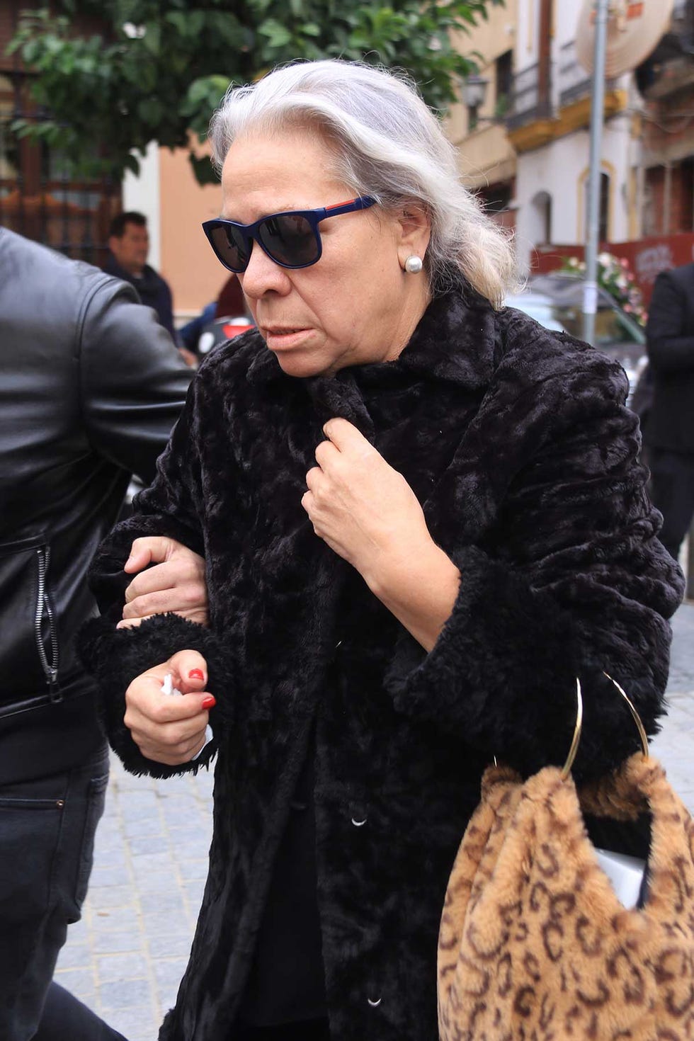 Carmen Gahona funeral Chiquetete